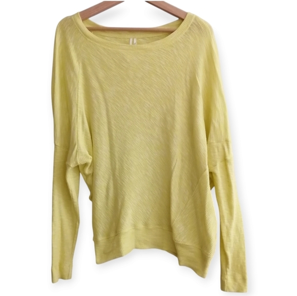 By Anthropologie Damania Yellow Asymmetrical Lightweight Pullover Sweater Small - Picture 16 of 16
